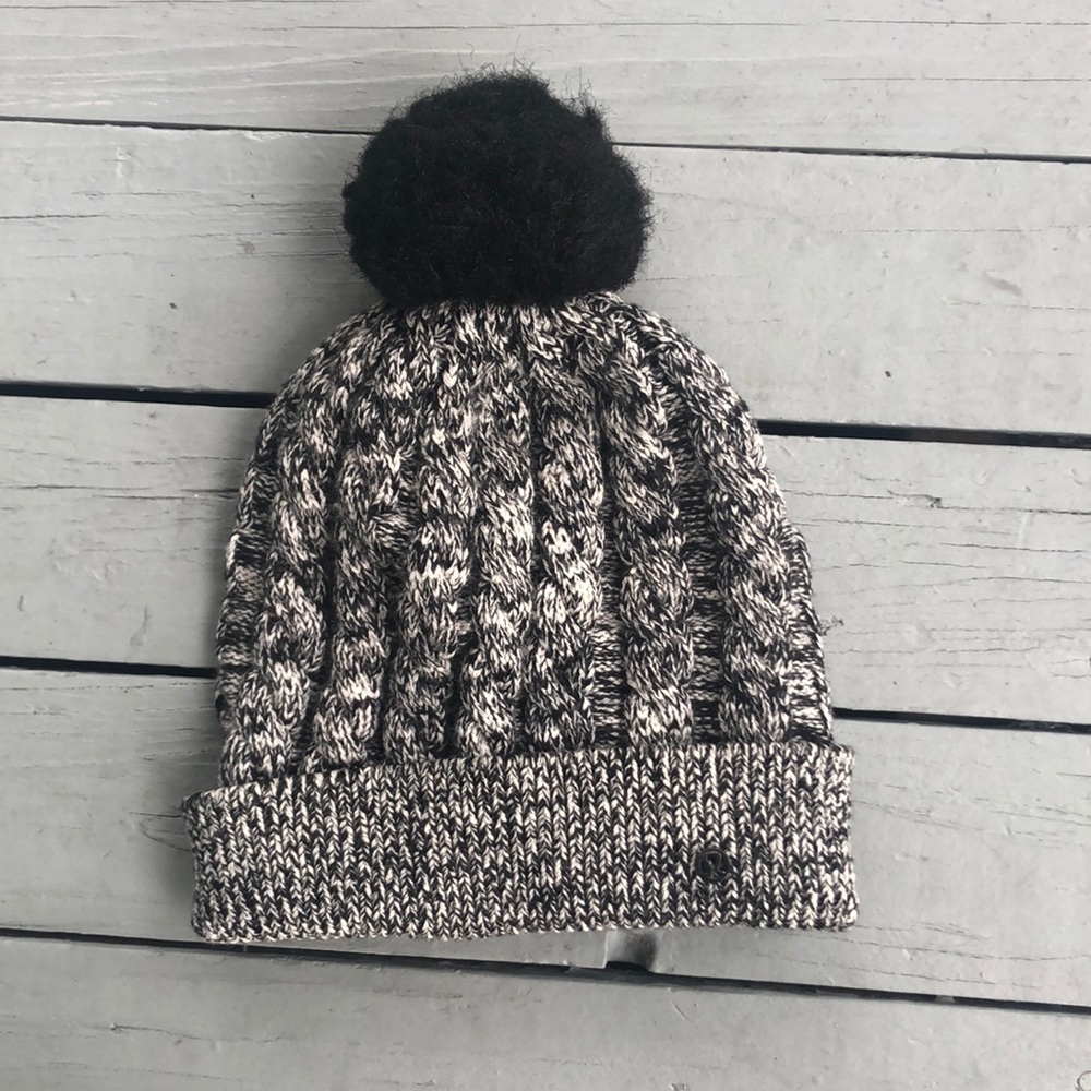 Lululemon Woven Gray Black Beanie O/S